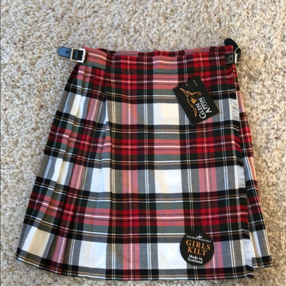 Girls kilt